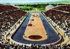 《自由篮球》能力值服饰焕新上线，圣诞潮装、活动喷漆福利好礼享不停！